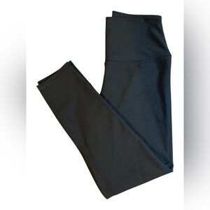 YPB Curve Love Leggings – Size Small Short